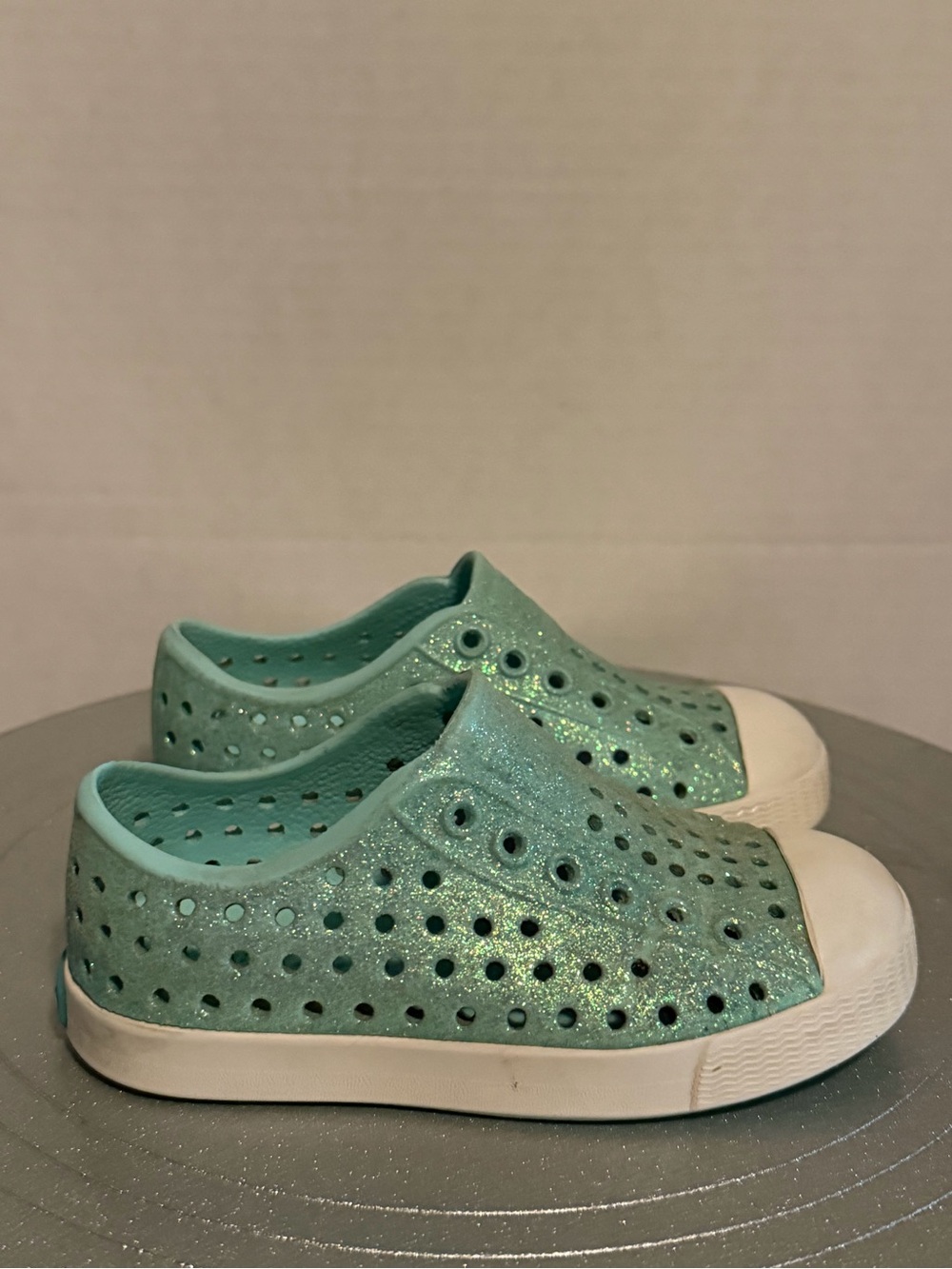 Native Shoes Jefferson Light Blue Sparkle Water Shoes Sz C7 Kids